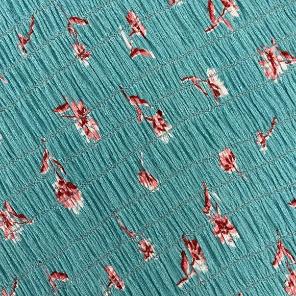 Smocked Floral Mini Dress - Picture 3 of 4